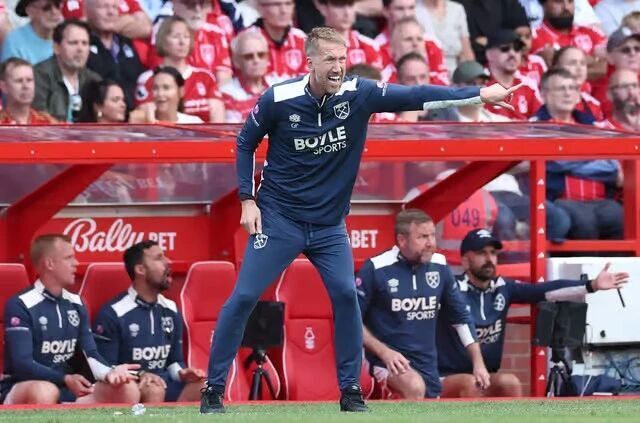 称他仍然得 称他仍然得