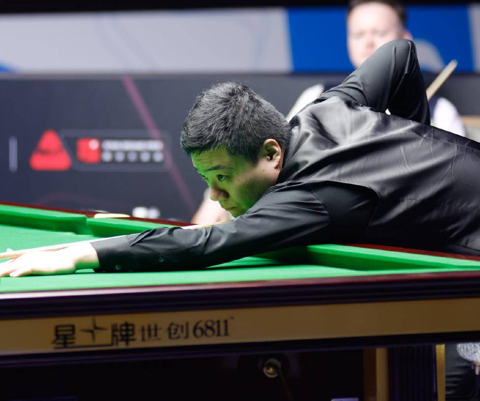 了一个神奇, 威廉姆斯轻, 排名赛冠军 了一个神奇, 威廉姆斯轻, 排名赛冠军