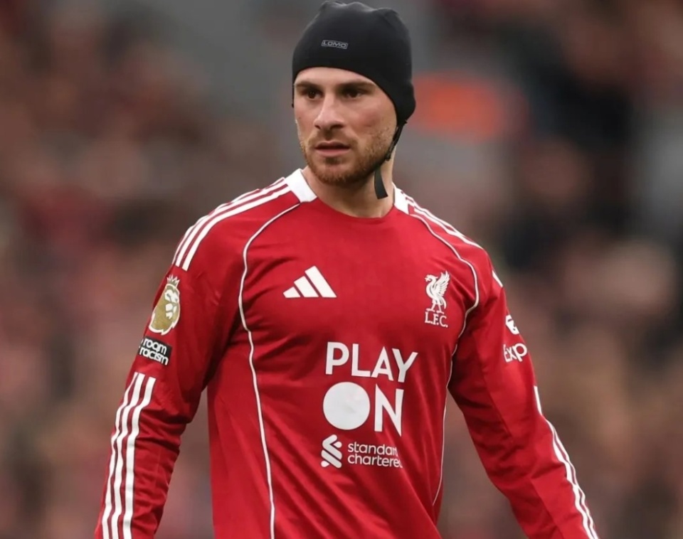 中场核心的 中场核心的